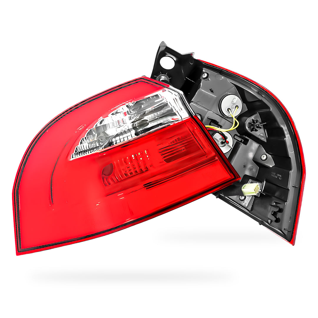 Kia Rio Strike Rear Light Kia Rio UB (2014 - 2016) OEM Style Tail Lights LH + RH – DMS Fasteners